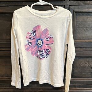 Old Navy Kids size 8 (true size 6-7) White Tee with Pink Graphic